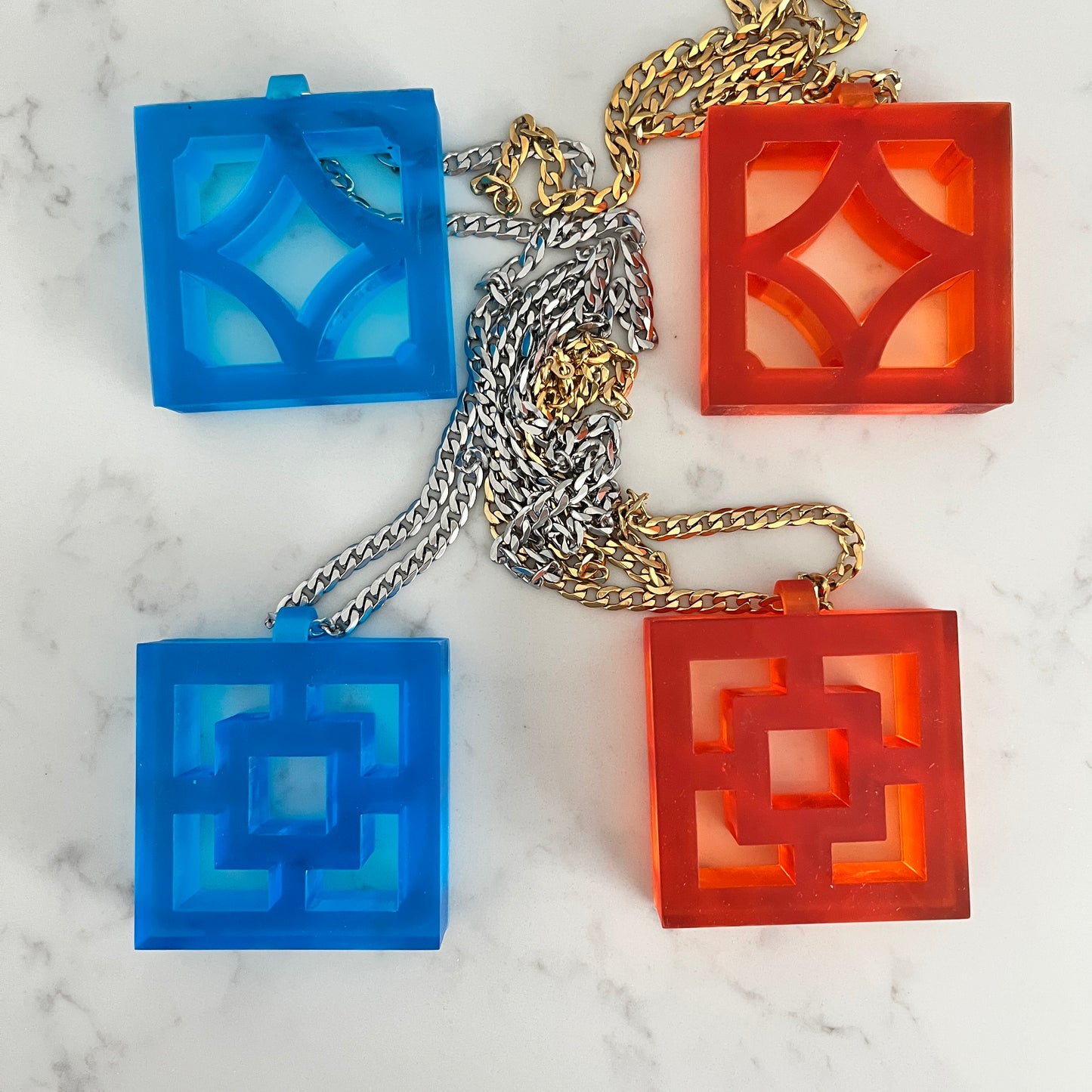 Breeze Block Pendants - Transparent - Minty's Design