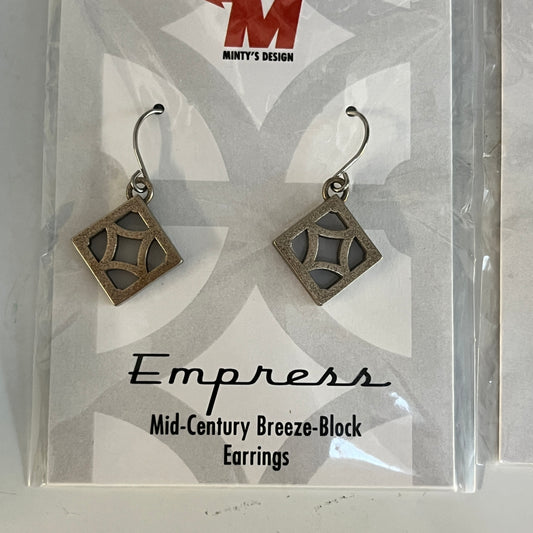 Steel Empress earrings - Minty's Design