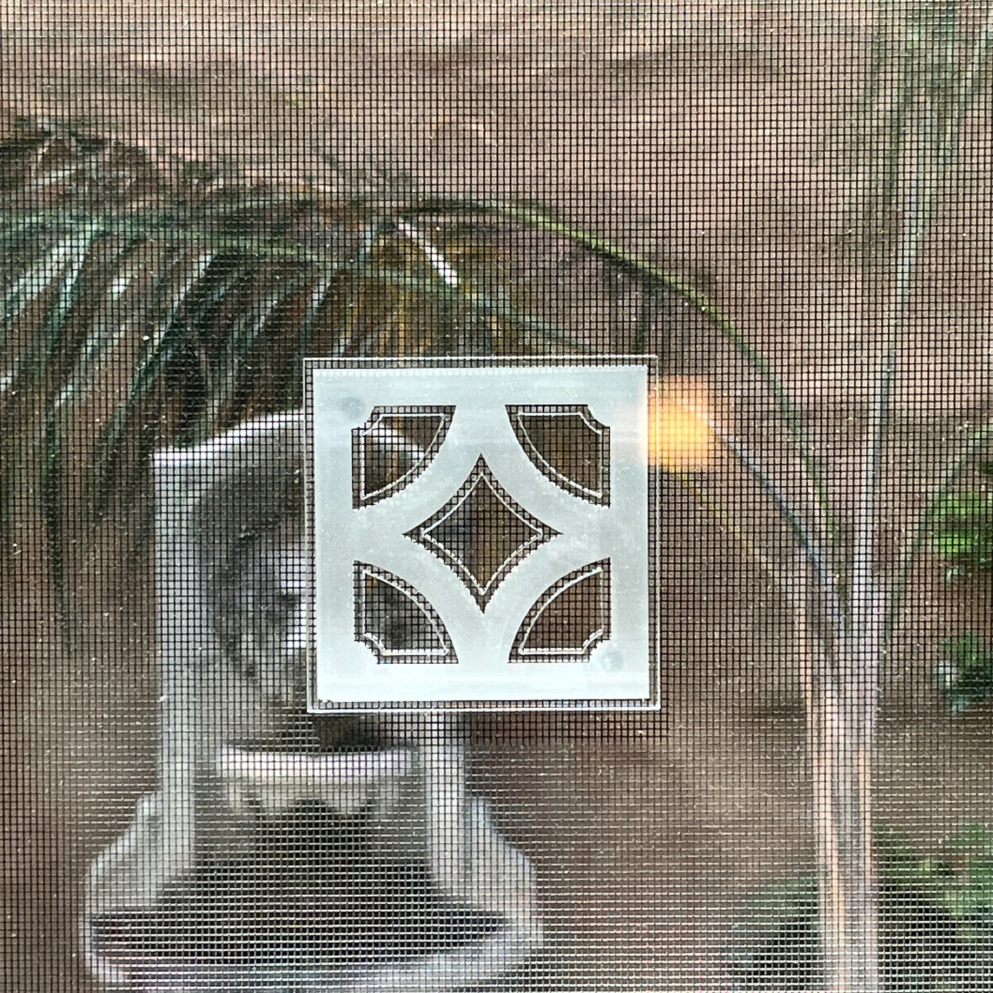 Screen Magnet
