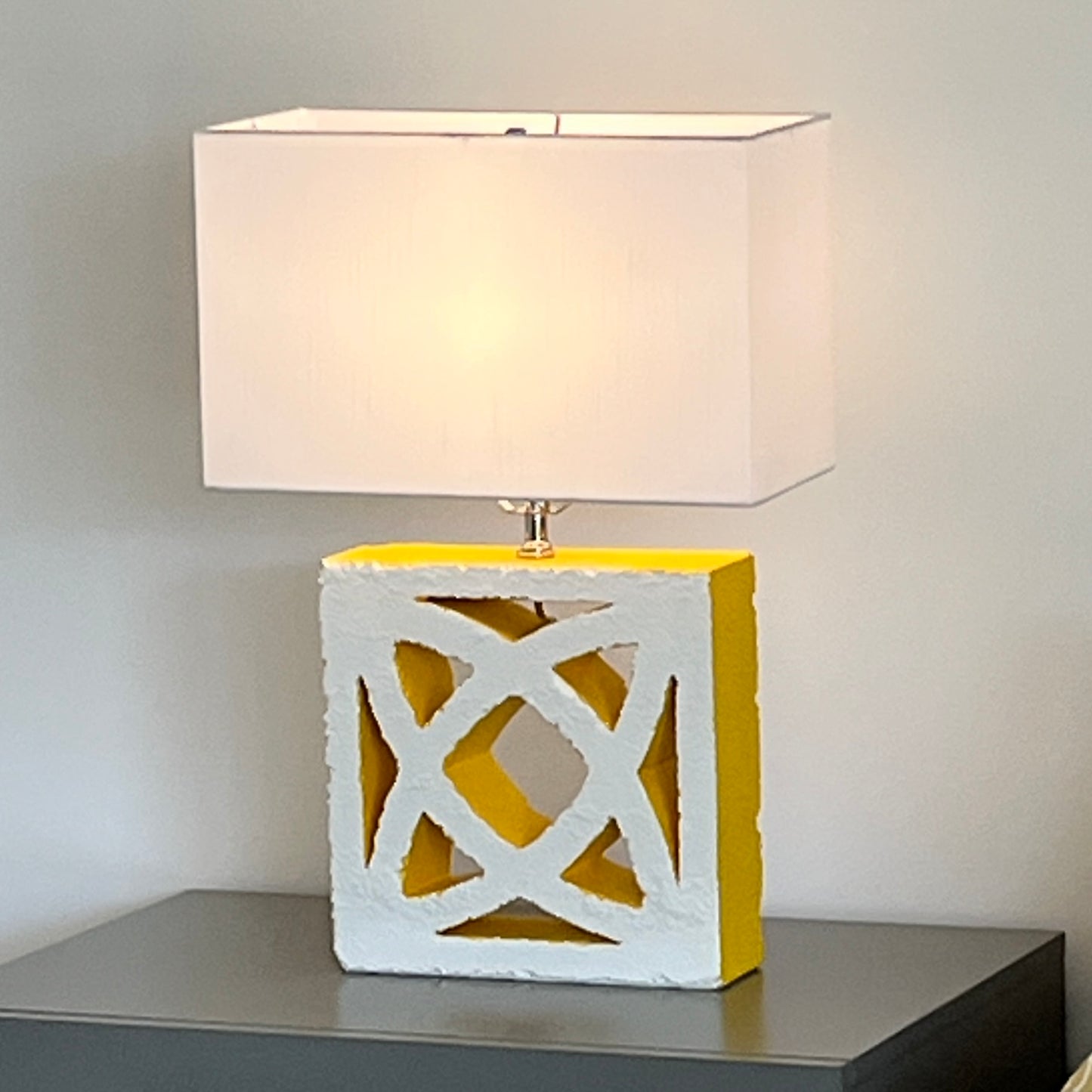 Breeze Block Table Lamp