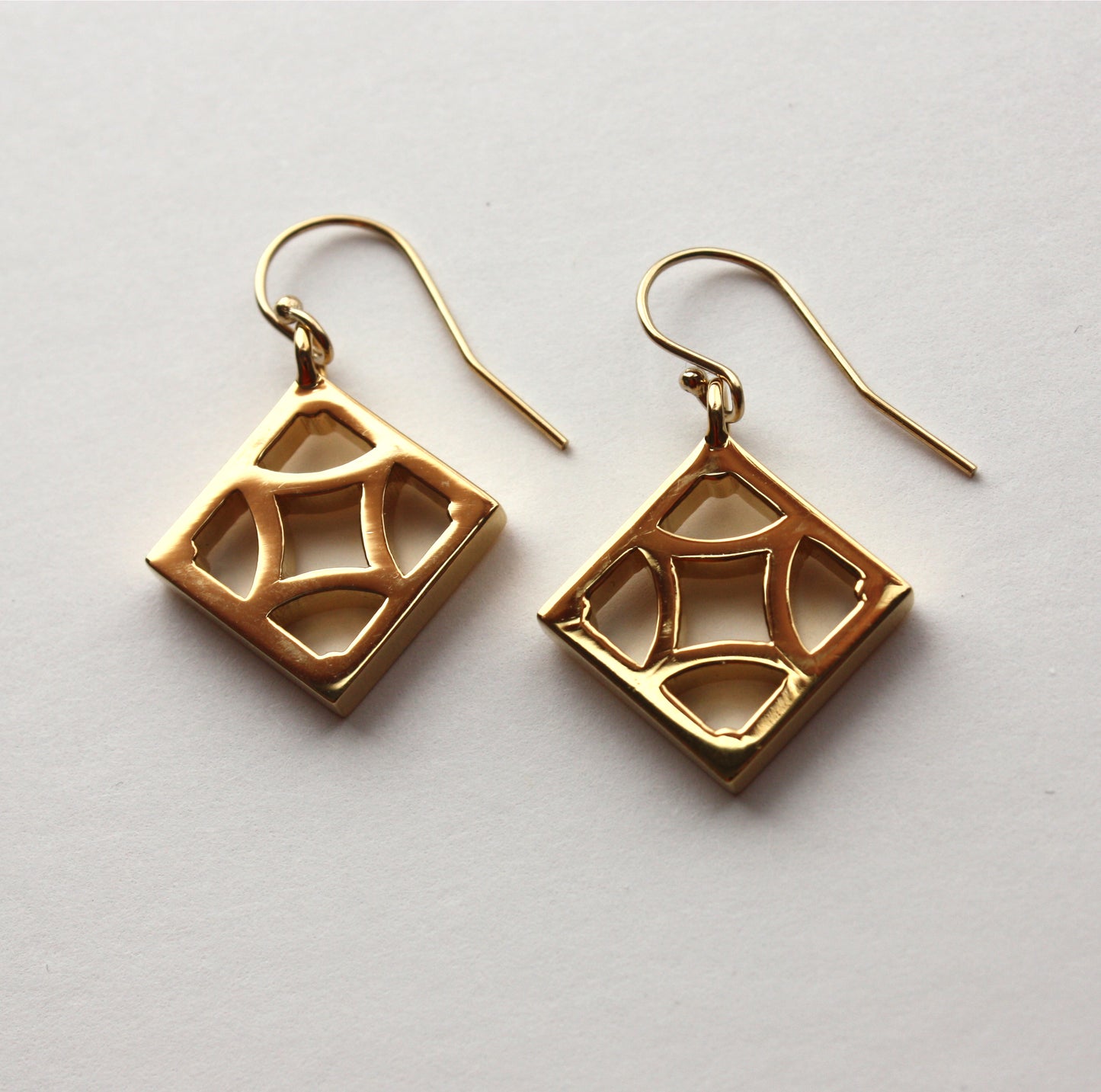 Gold-plated Breeze Block Earrings - "Empress" block - Minty's Design
